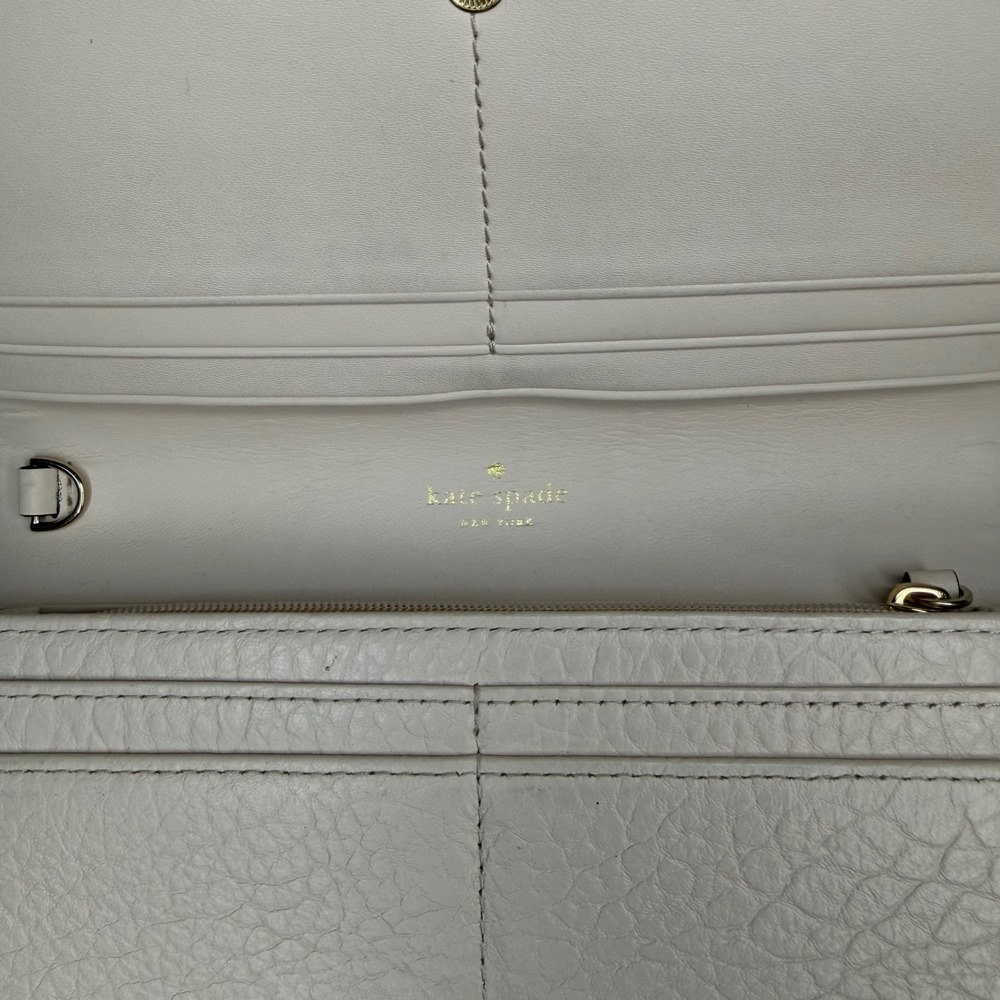 Kate Spade New York Cream Pebbled Leather Laser Cut Petal Continental Wallet - Picture 4 of 7